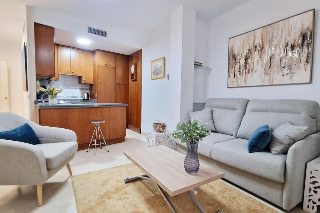 Apartamento Precioso En Santa Cruz Lirio Bajo Sevilla Exterior foto